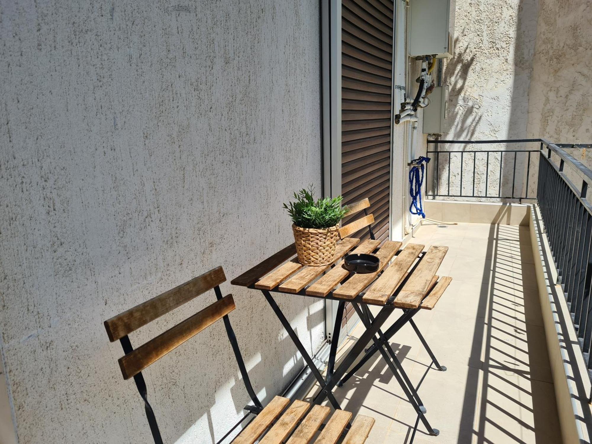 Apartment In The Heart Of The City 3 Larissa Exterior foto